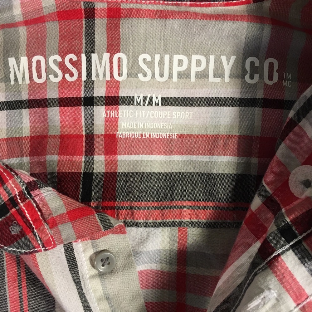 Mossimo brand, plaid button down. Size medium. - Picture 3 of 3